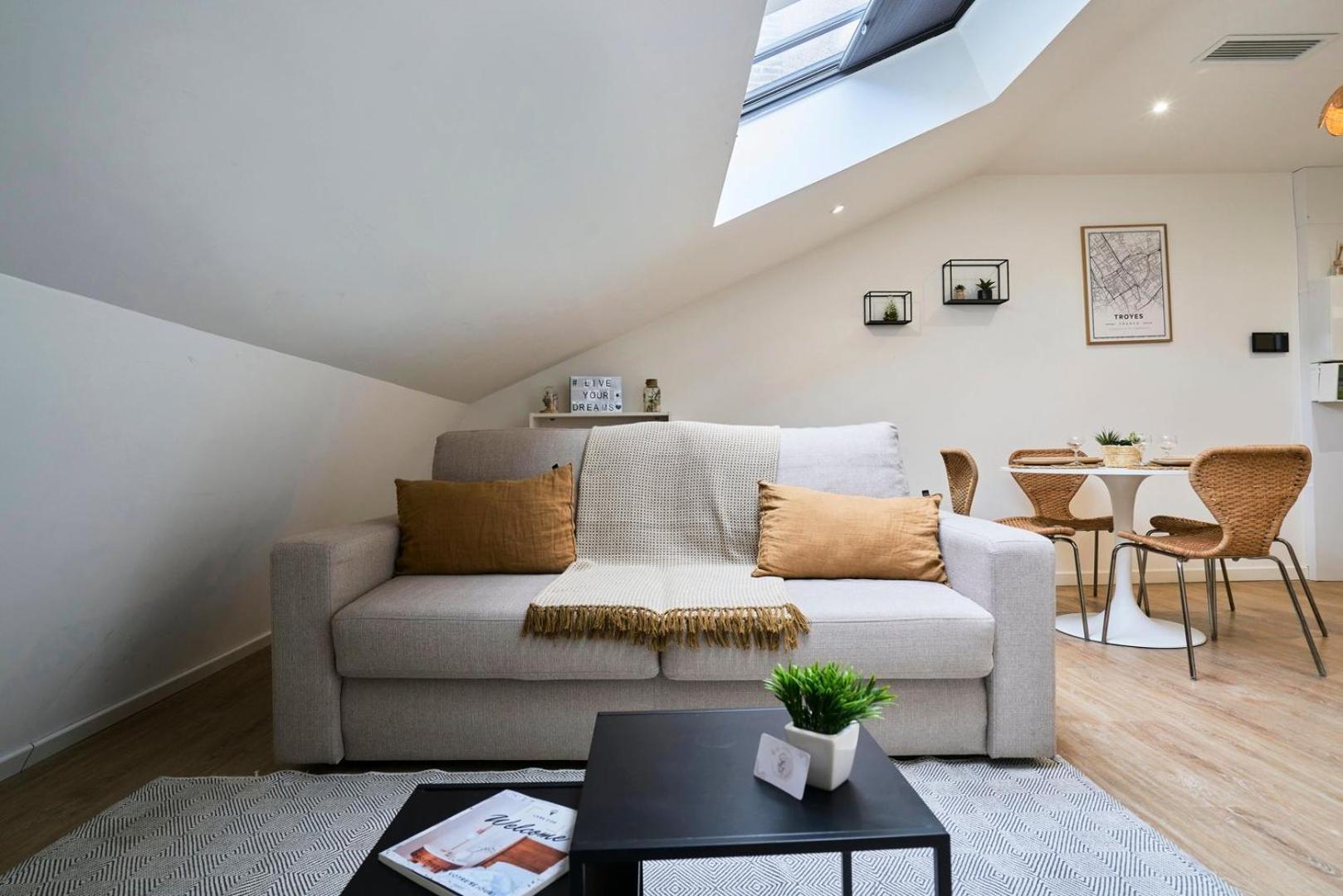 Cosy & Equipe - 5 - Mon Groom * Troyes