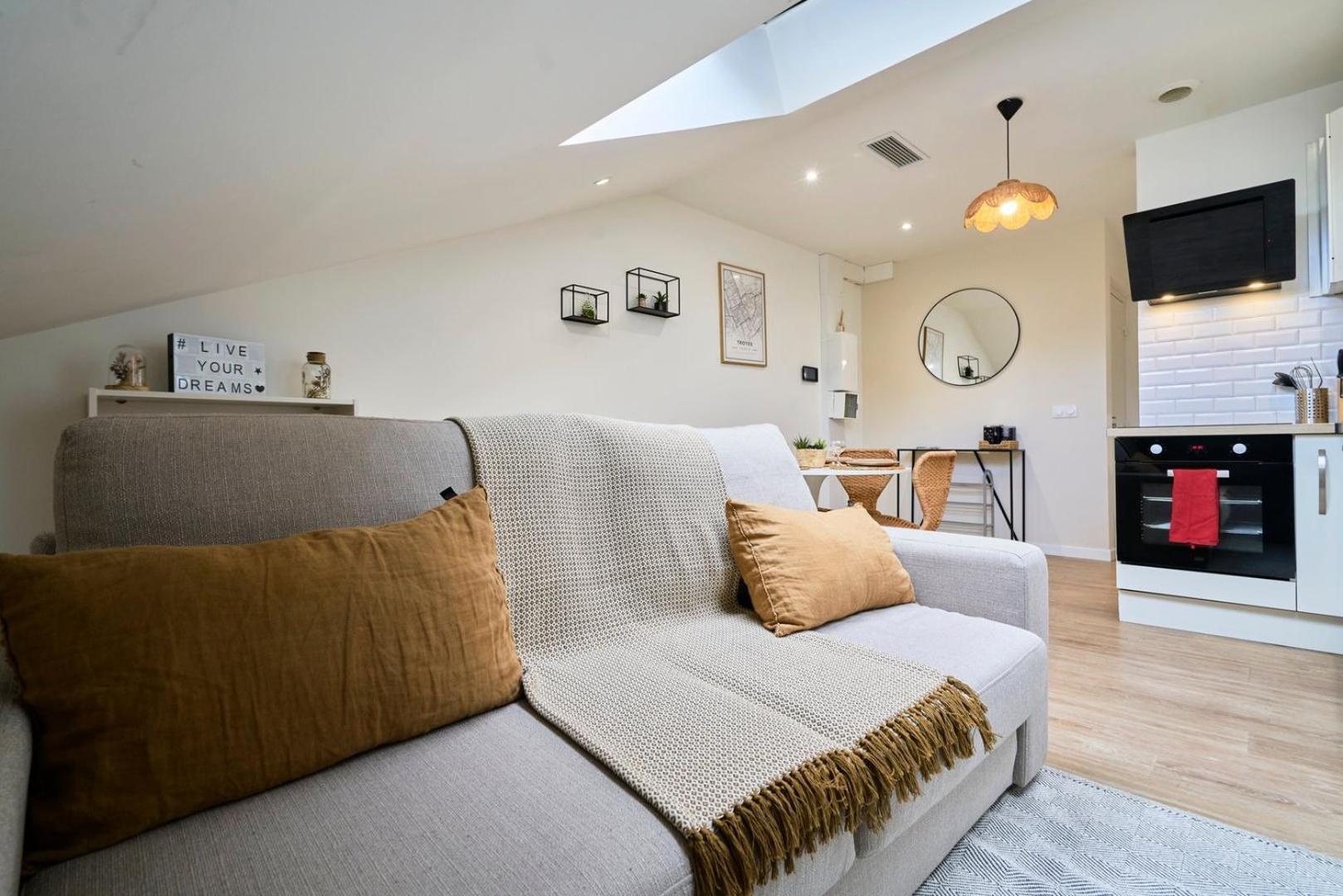 Cosy & Equipe - 5 - Mon Groom Apartamento