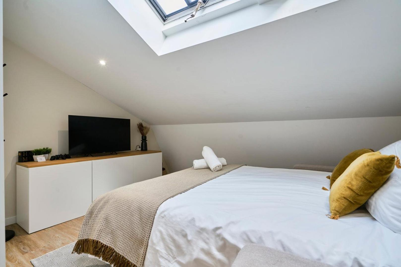 Cosy & Equipe - 5 - Mon Groom Apartamento